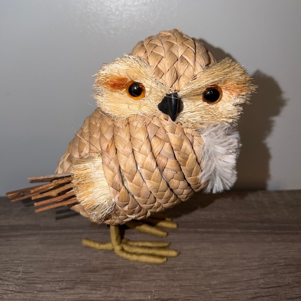 Rustic Woven Straw Owl Figurine Natural Fiber Woodland Farmhouse Decor 5 Inch